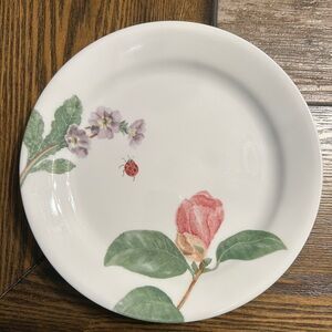 4 Camellia (Corelle) Plates 9”